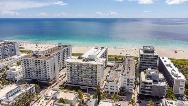 Building Photo - 401 Ocean Dr