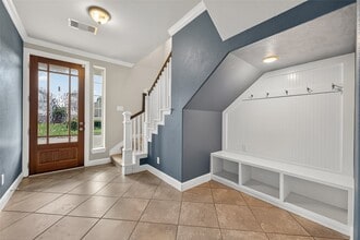 Building Photo - 2009 Kirby Landing Dr