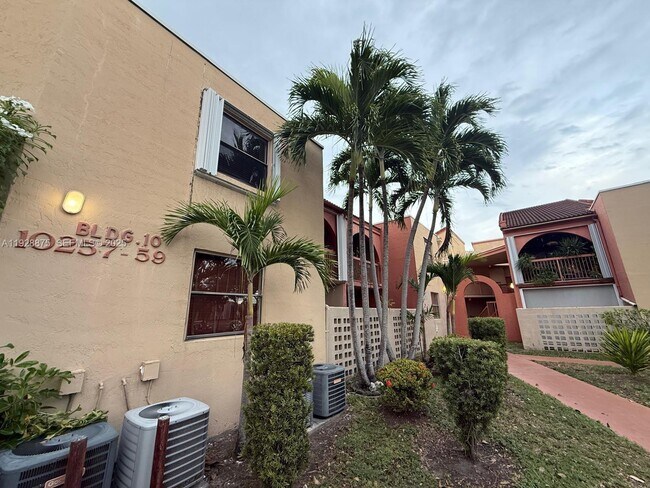 Building Photo - 10257 NW 9th St Cir