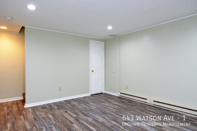 Building Photo - 643 Watson Ave