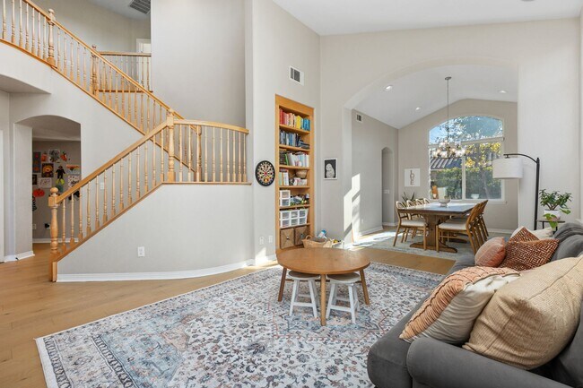 Building Photo - Gated corner lot home walking distance to the beach