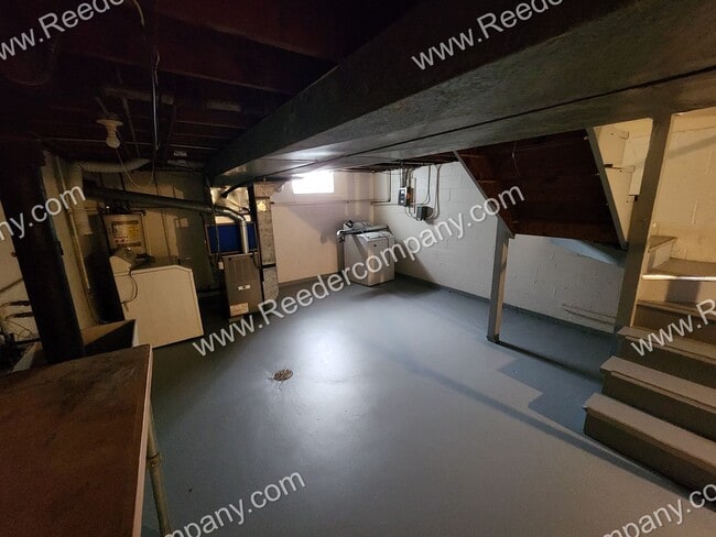 Building Photo - 2 bedroom townhome, minutes from highway and Morton High School