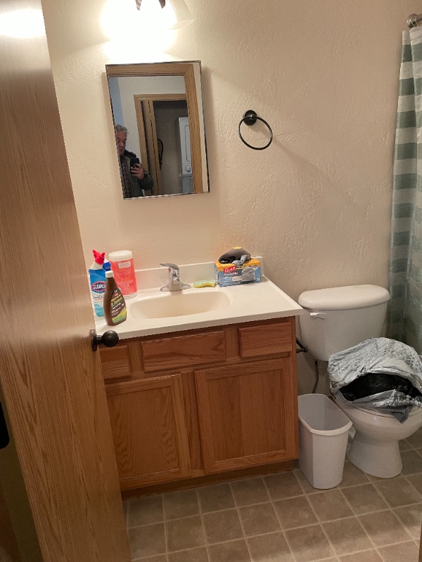 Building Photo - 51 Appleway Dr