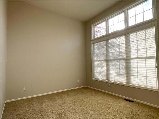 Building Photo - 12424 Princeton Ave