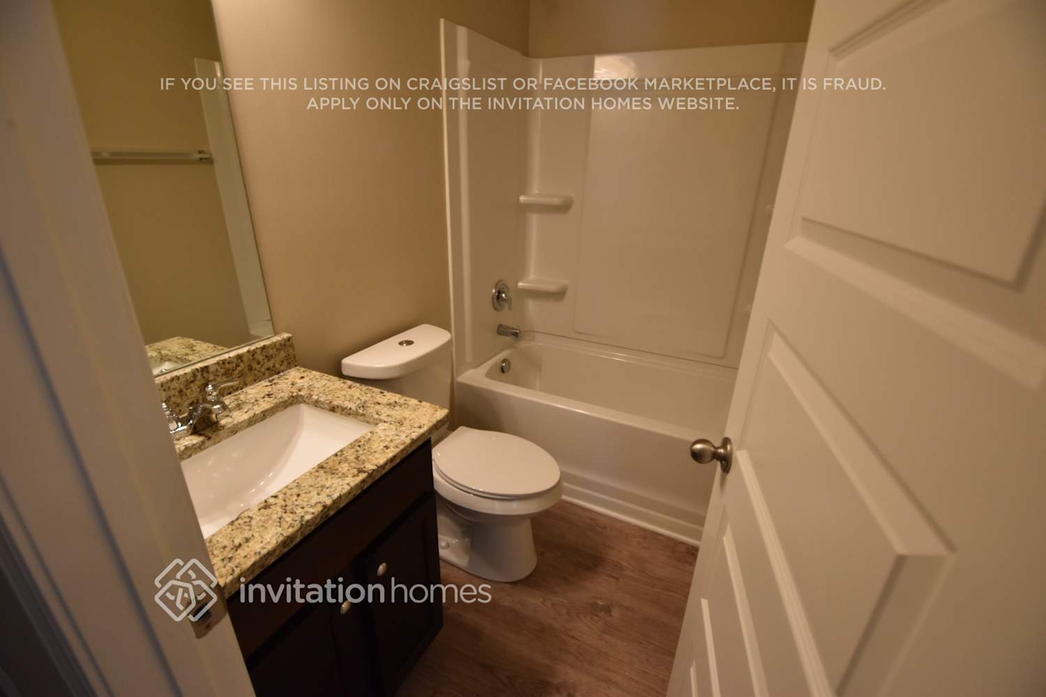 Building Photo - 204 Loganview Dr