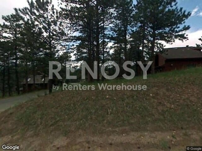 Building Photo - 25260 Montane Dr W