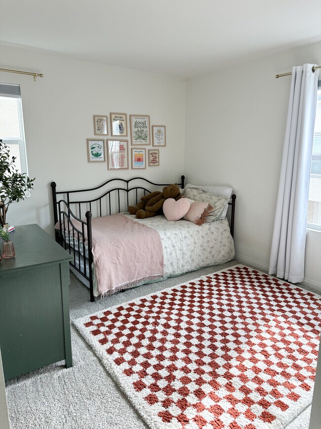 Building Photo - 365 Fitzpatrick Rd