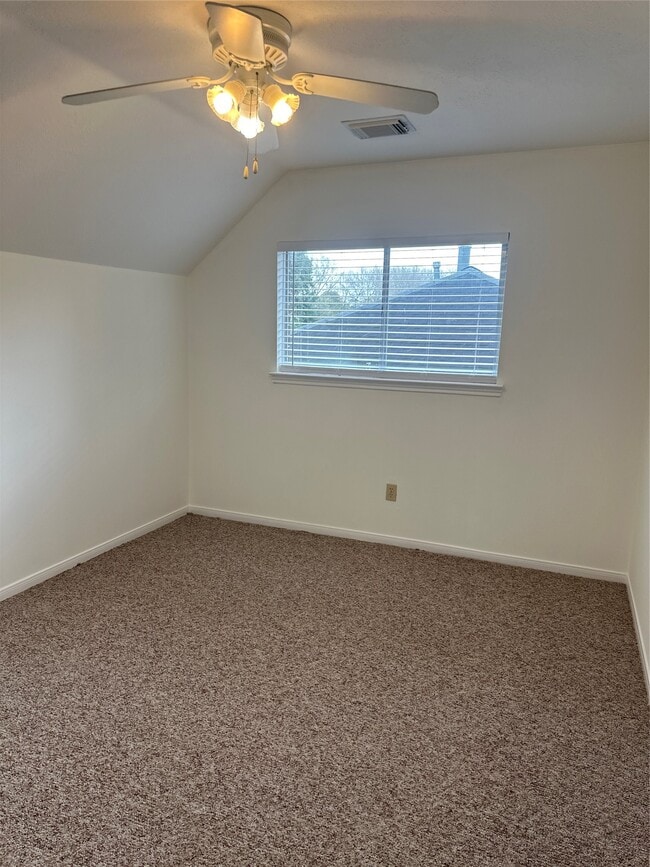 Building Photo - 16506 Canario Dr