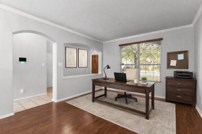Building Photo - 7419 Chathan Glen Ln