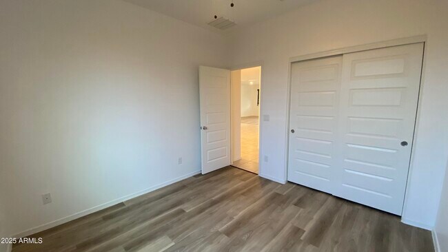 Building Photo - 13171 W Buckskin Trl
