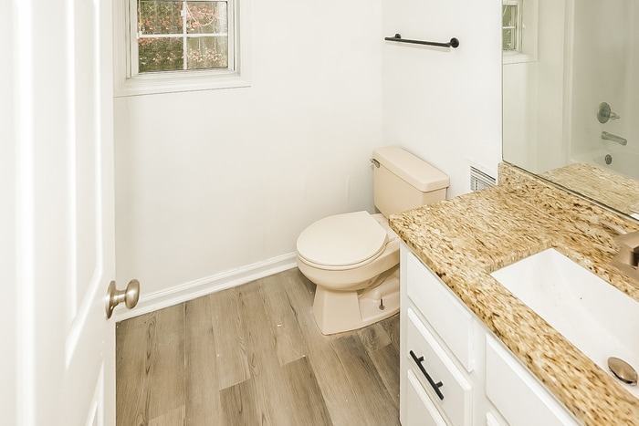Building Photo - 515 Candlewick Ct