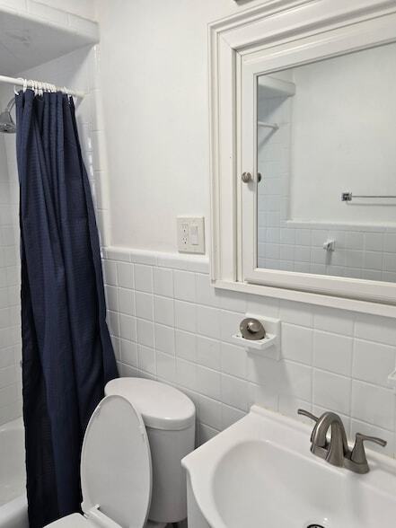 Building Photo - 51 Audubon Ave
