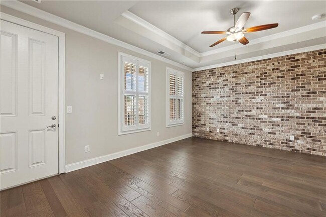 Building Photo - 355 Cricket Ln