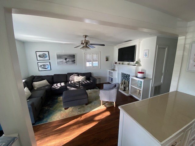 Building Photo - 314 Ribault St