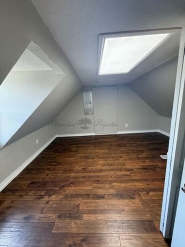 Building Photo - Home on Blakemore Circle