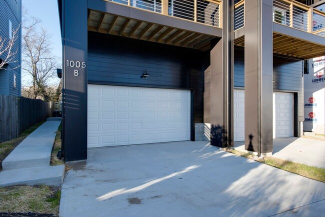 Building Photo - New Construction Modern Luxury in Nashville