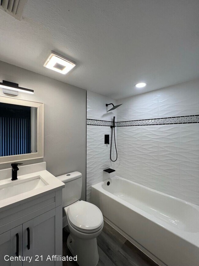 Building Photo - 1 br, 1 bath House - 7108 Waterside Dr.