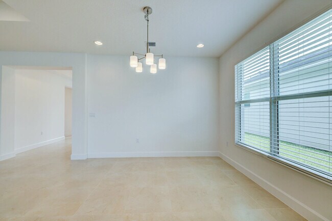 Building Photo - 11886 SW Poseidon Way