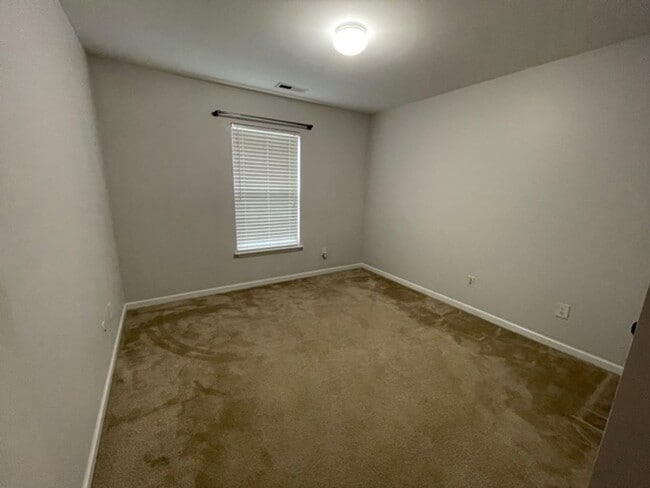 Building Photo - Whitsett / Walnut Crossing