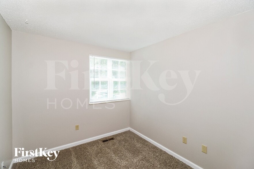 Building Photo - 8441 Arendal Cove