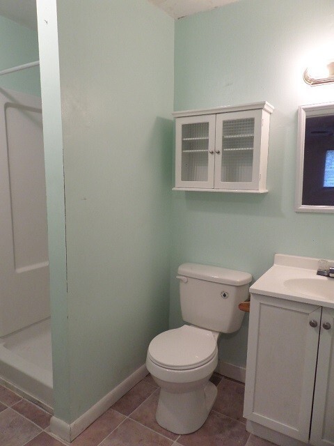 Building Photo - Cute 3bdrm/2bath House ** Section 8 OK ** Ready by 7/15** Section 8 welcome