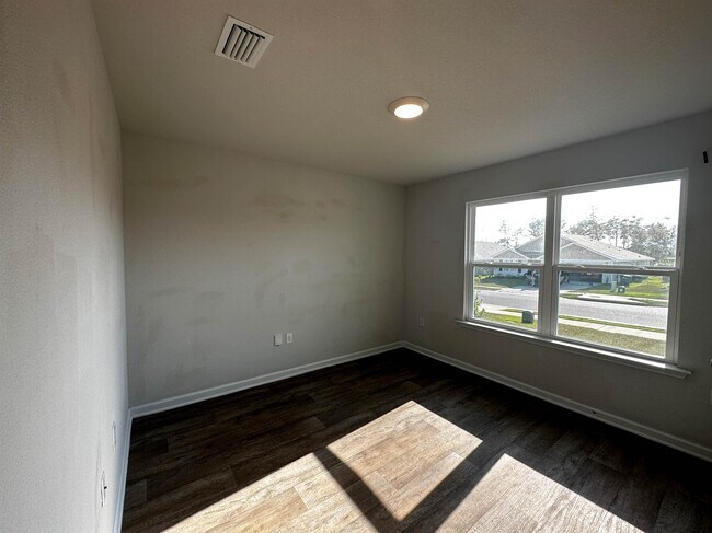 Building Photo - 24525 Alamitos Trace Dr