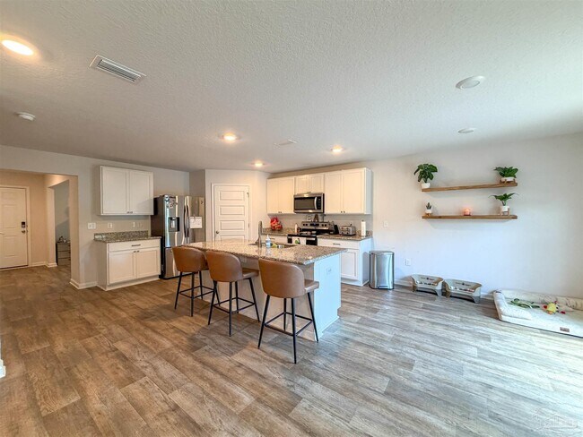 Building Photo - 5469 Merlin