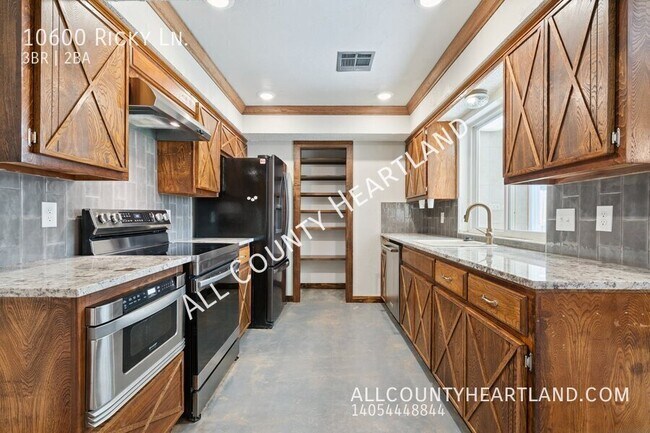 Building Photo - 10600 Ricky Ln