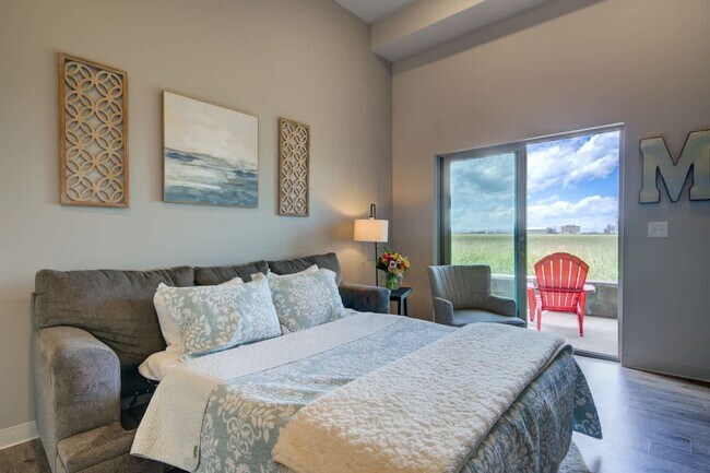 Building Photo - 2210 Remington Way