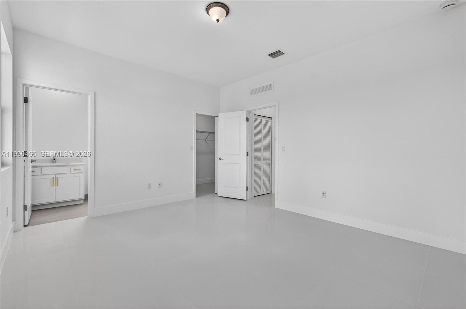 Building Photo - 15441 SW 20th Ln