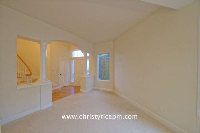 Building Photo - 308 239th Way SE