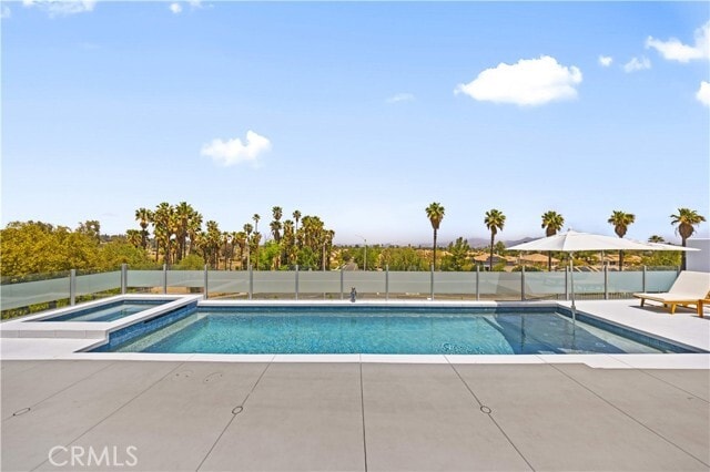 Building Photo - 1270 W Chase Dr