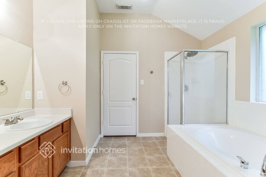 Building Photo - 16127 Dusty Path Ln