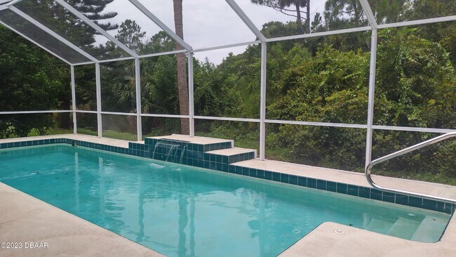 Building Photo - 4568 Woodcove Dr