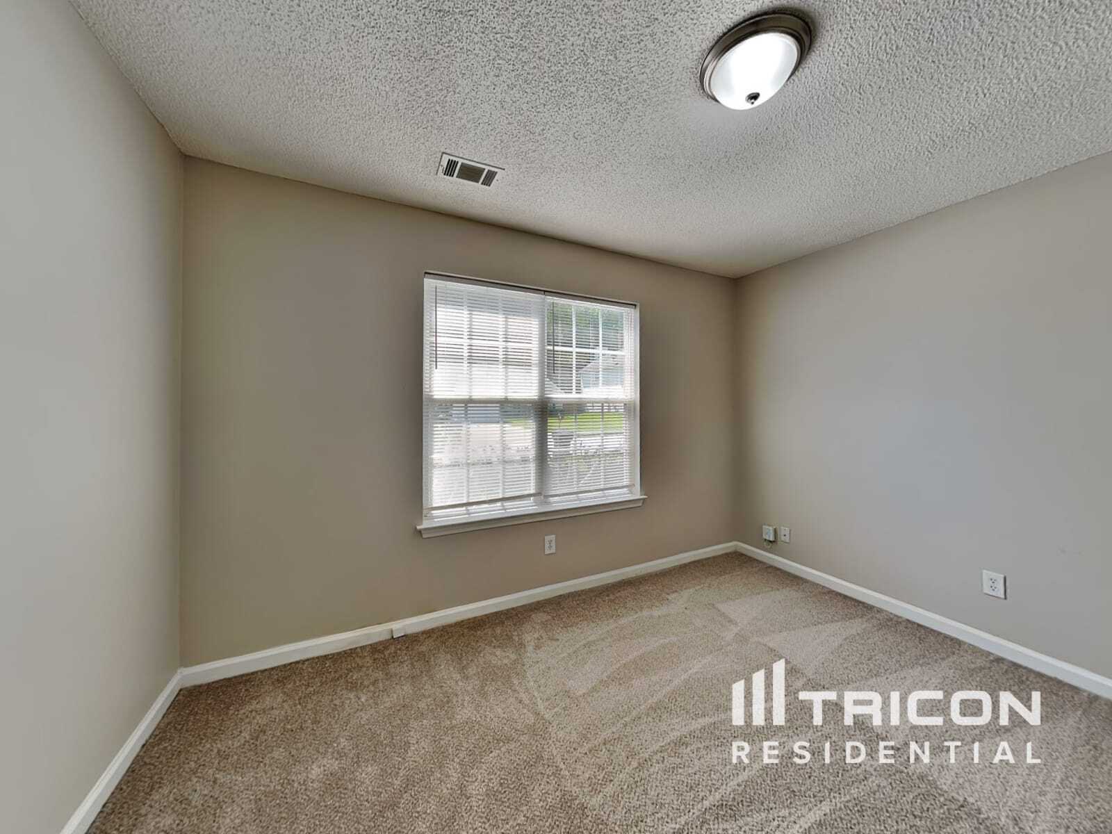 Building Photo - 3311 Metro Way SW