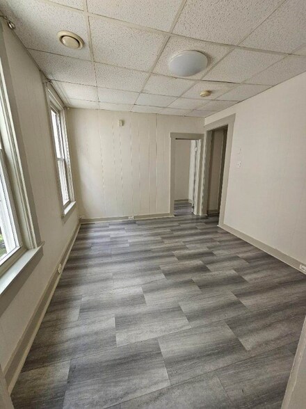 Building Photo - 7 Mt Pleasant St