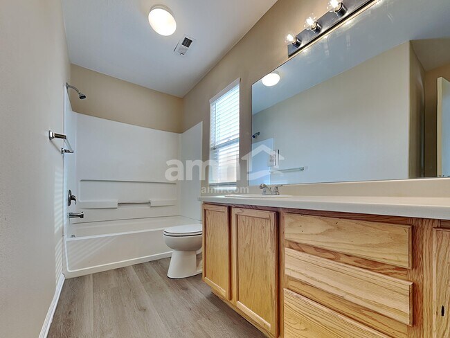 Building Photo - 1131 White Stone Way