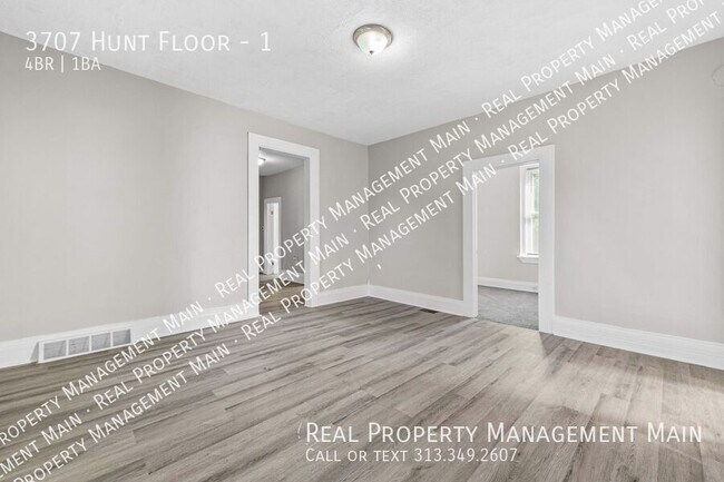 Building Photo - 3707 Hunt St