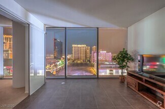 Building Photo - 3722 S Las Vegas Blvd