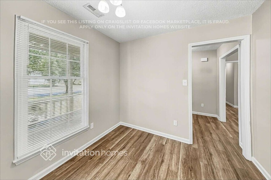 Building Photo - 11634 Charnwood Ct
