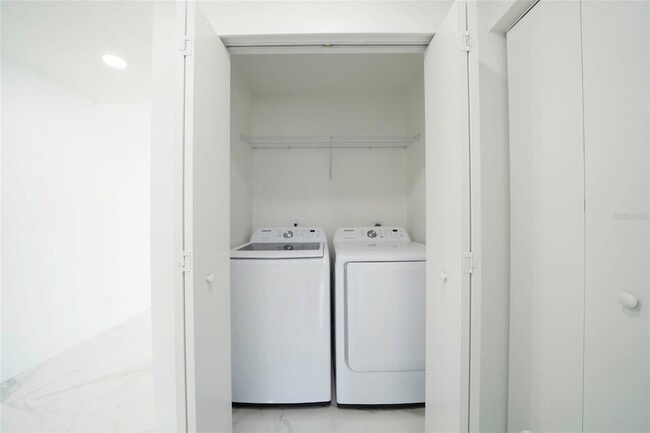 Building Photo - 3920 Wisteria Pl