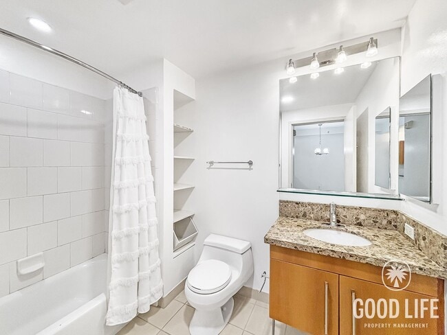 Building Photo - Stunning 1B/1BA Condo in East Village W/ A/C, W/D, Rooftop Deck, Padres Stadium Views, Community ...