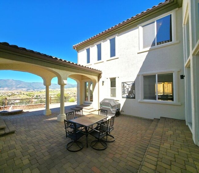 Building Photo - First Month Free – Executive Somersett Home Offered Furnished or Unfurnished with Panoramic Views...