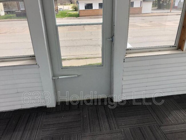 Building Photo - 403 McKinley Ave