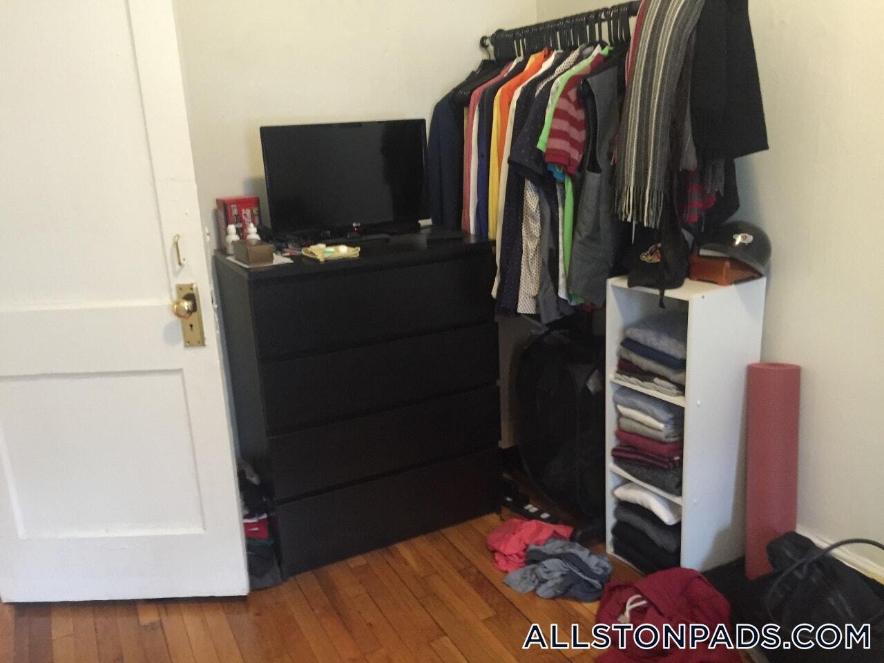 Building Photo - 109 Brainerd Rd