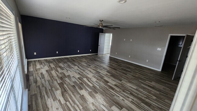 Building Photo - 8064 US-82