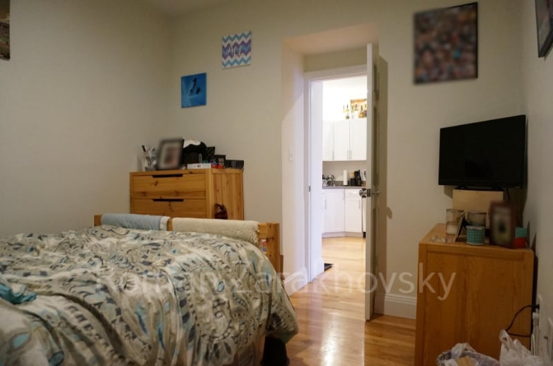 Building Photo - 10 Brainerd Rd