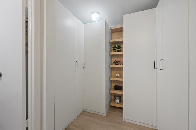 Building Photo - 9273 SW 8th St