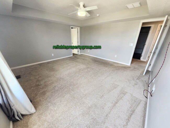 Building Photo - New Listing in Fort Wayne