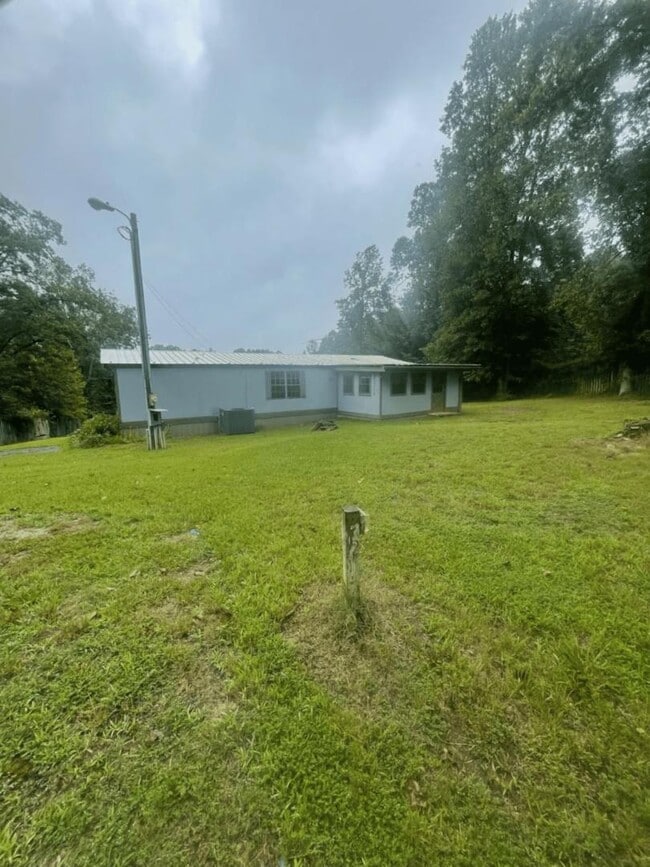 Building Photo - 255 Woodville Heights Cir